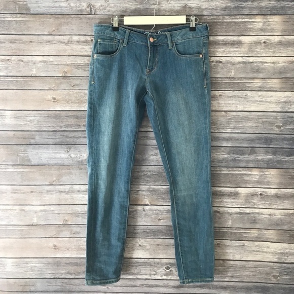 Old Navy Denim - Old Navy Rockstar Skinny Jeans 8/10